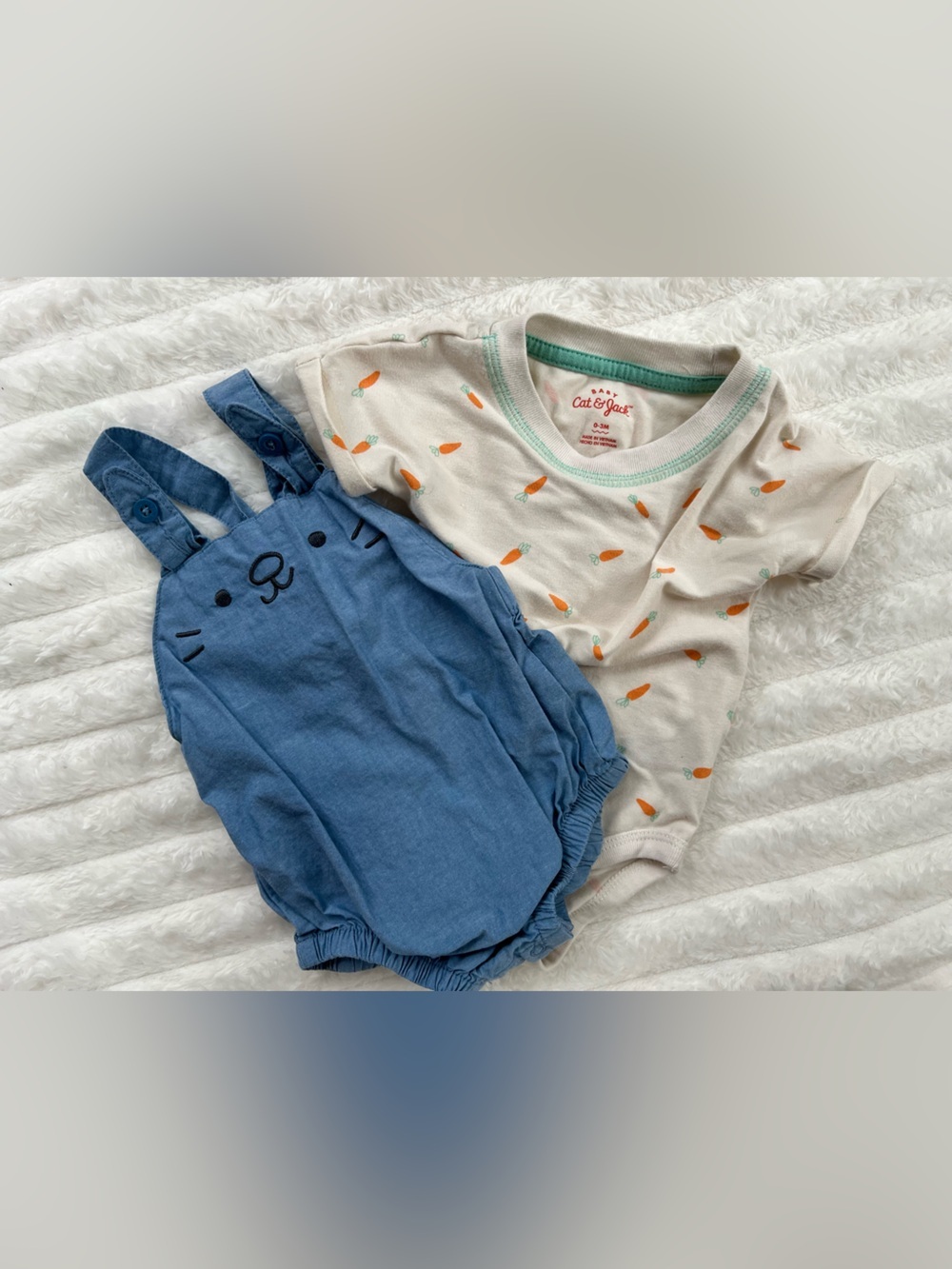 Cat & Jack Easter Bunny Set 0-3M Carrot Print Onesie & Blue Rabbit Romper